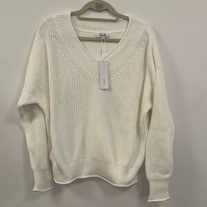 525 America v-neck sweater